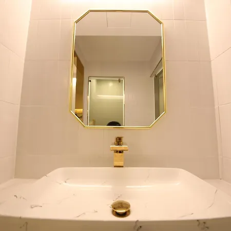 Den Basta Hotel